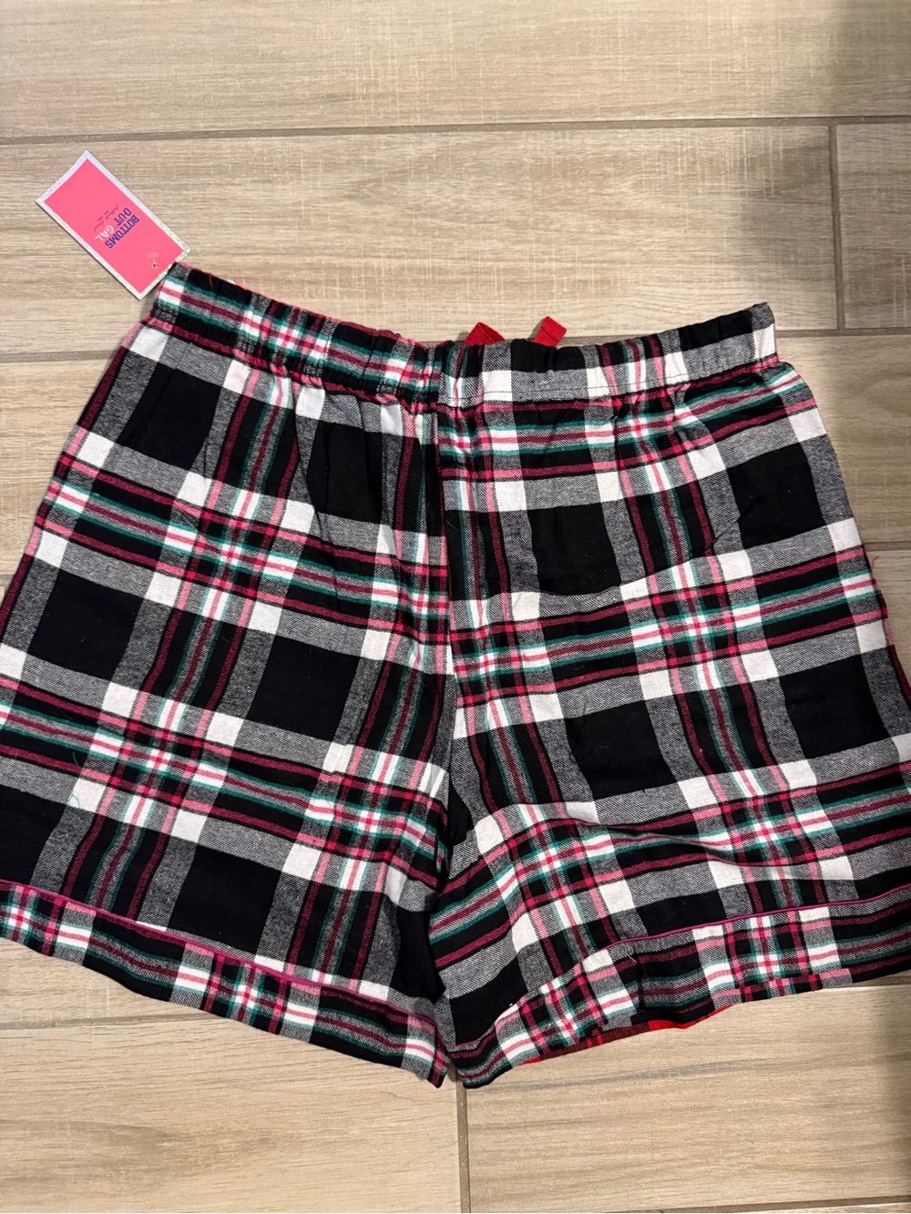 Plaid Elastic-Waist Women’s flannel Shorts - size Large NWT